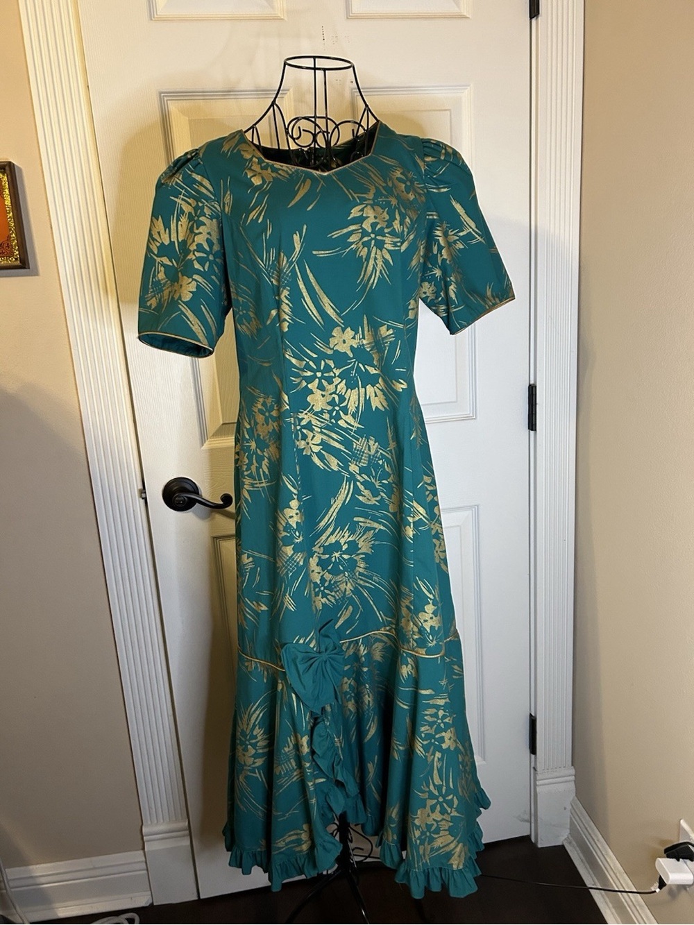 Stunning and Rare Hans Jutte Emerald Green And Gold Muumuu